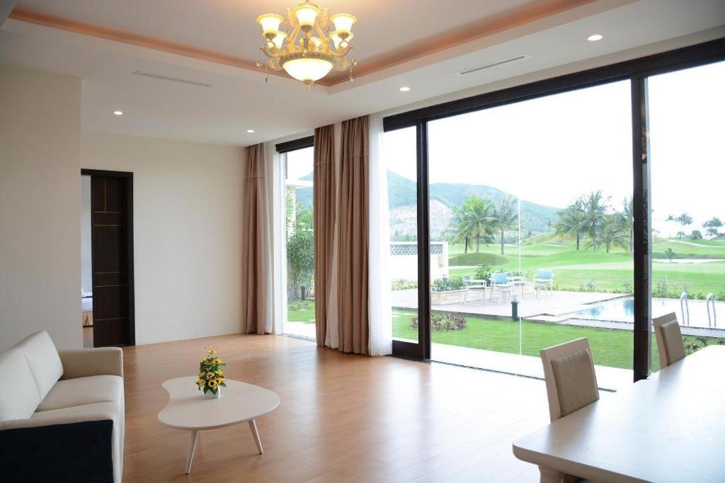 Diamond Bay Golf And Villas Нячанг Екстер'єр фото