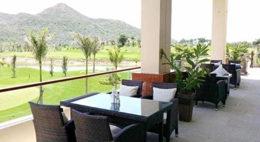 Diamond Bay Golf And Villas Нячанг Екстер'єр фото