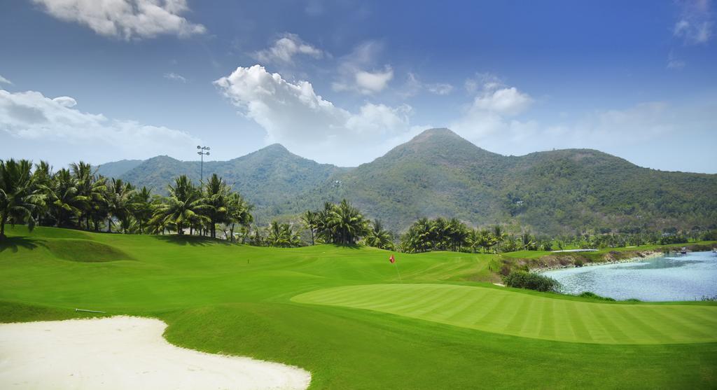 Diamond Bay Golf And Villas Нячанг Екстер'єр фото