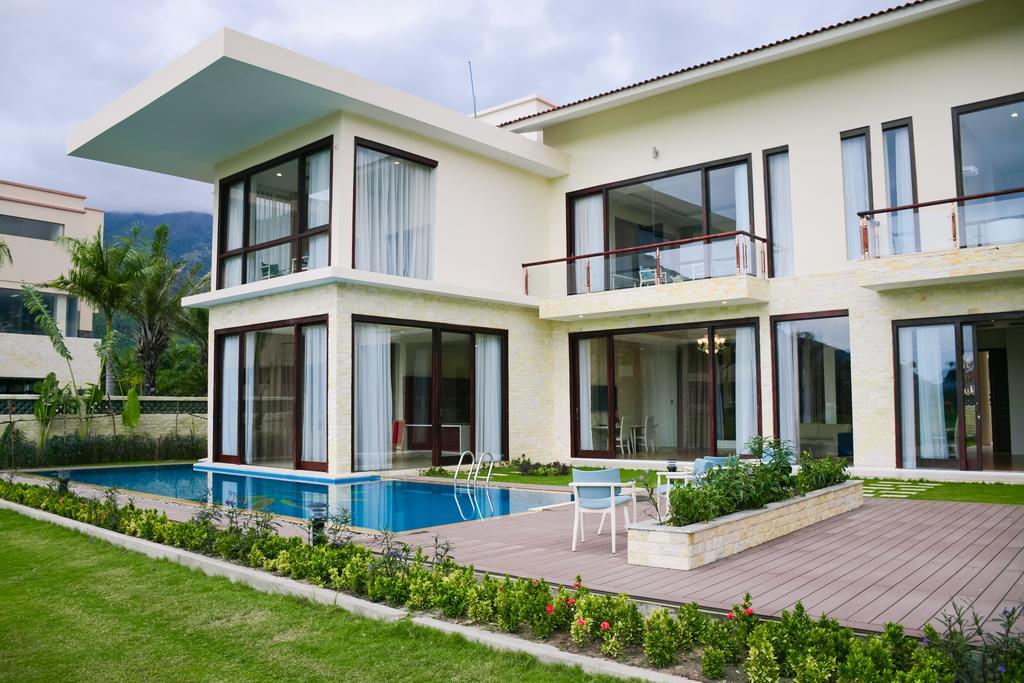 Diamond Bay Golf And Villas Нячанг Екстер'єр фото